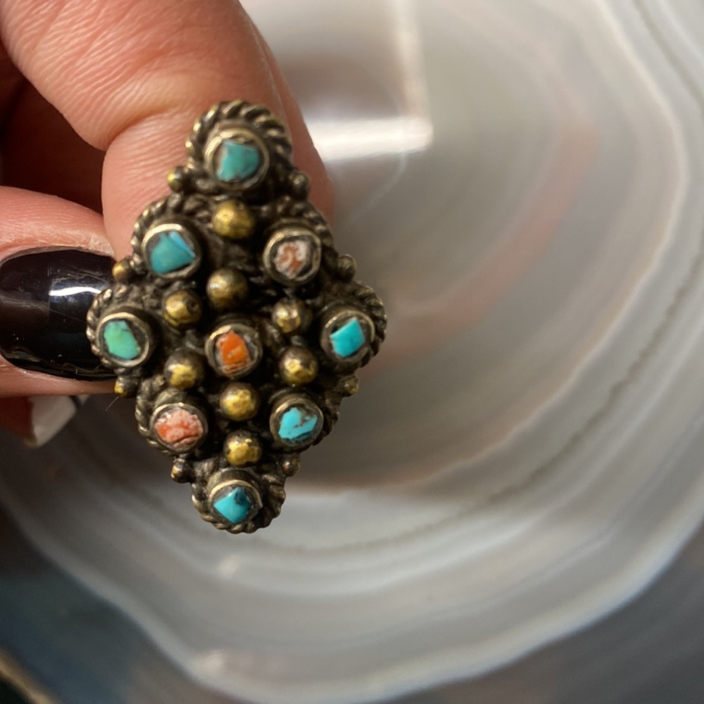 Tibetan Turquoise and Coral Handmade Ring - Picture 7 of 8